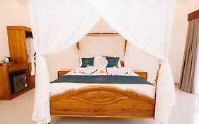 Kelingking Paradise Suites Villa
